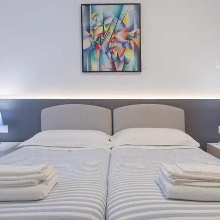 Casa Ardo Wifi & Free Parking In Center Appartamento